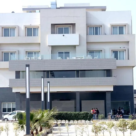 Palette - Solitaire Grand Hotel Sirsa