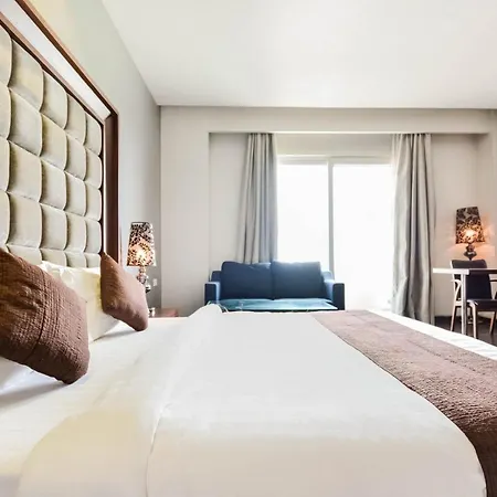 Palette - Solitaire Grand Hotel 3*