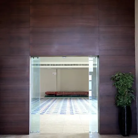 Palette - Solitaire Grand Hotel 3*